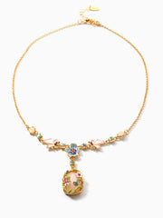 Exquisitely Crafted Imitation Fresh Flower Necklace Designer Style