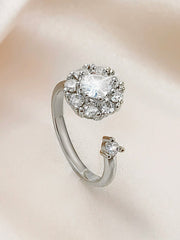 Fortune Turns Rotating Brilliance Rotating Prong Ring‘ Sparkling Diamond