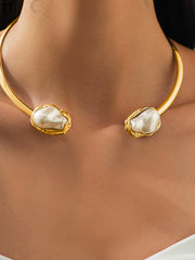 Chic and Sophisticated Pearl Embellished Collar Necklace