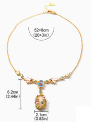 Exquisitely Crafted Imitation Fresh Flower Necklace Designer Style