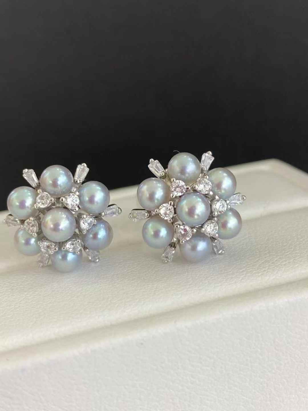 "Snowflake Series" Freshwater Cultured Pearl Earrings Sterling Silver Round & Flawless Pearls (3 - 4mm)