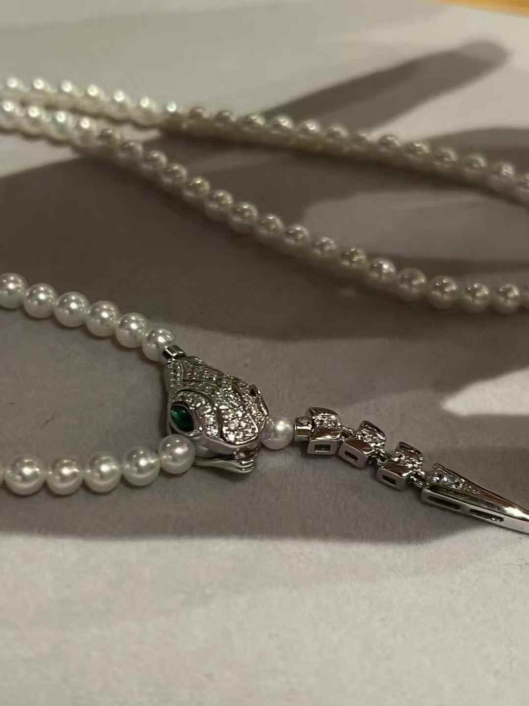 "Green - Eyed Snake Series" Freshwater Cultured Pearl Necklace  Sterling Silver Material Limited Edition